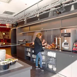 ホテル Meininger Zentrum, ドレスデン