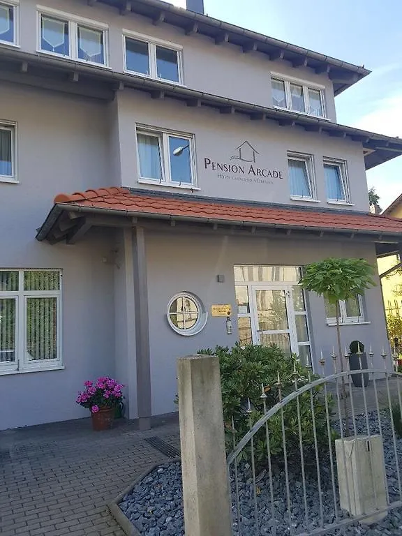 Pension Arcade Dresden Guest house